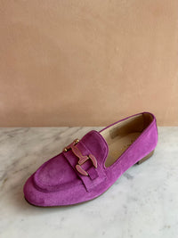 WAVE - 28445 Suede Fuchsia Loafer