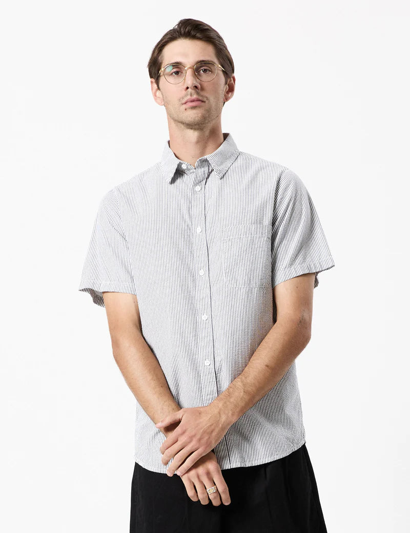 MR SIMPLE - Seersucker Short Sleeve Shirt Black/White