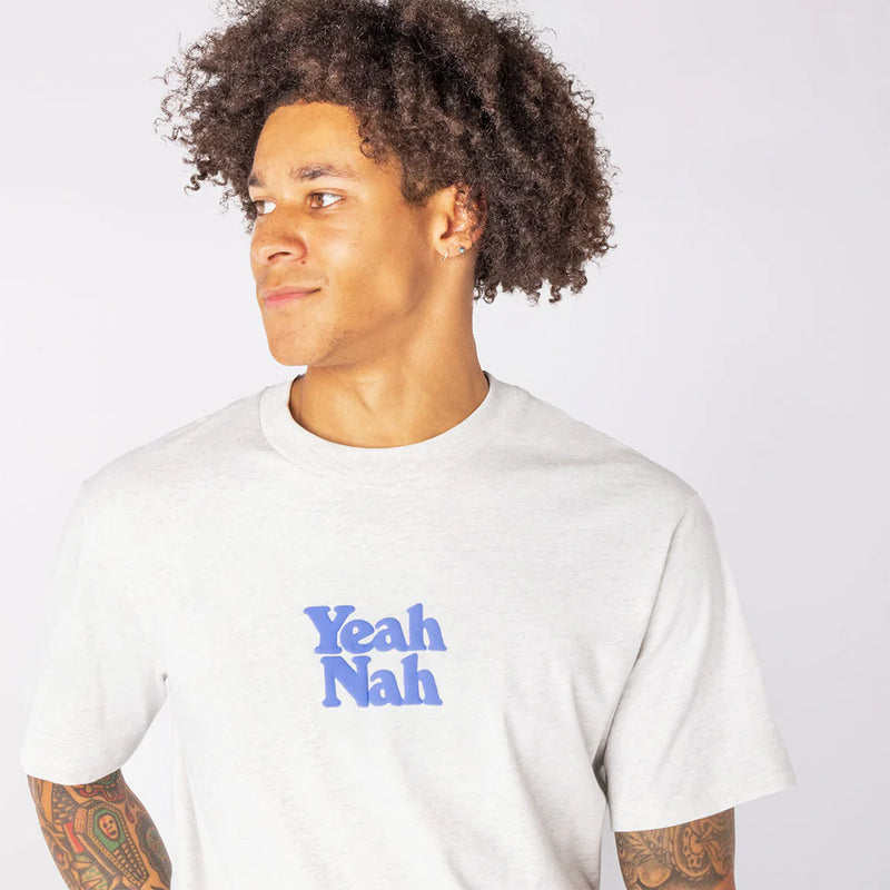 Skwosh Club - Yeah Nah Tee Snow Marle